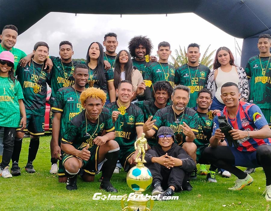 Equipo de futbol 8 en Bogotá
